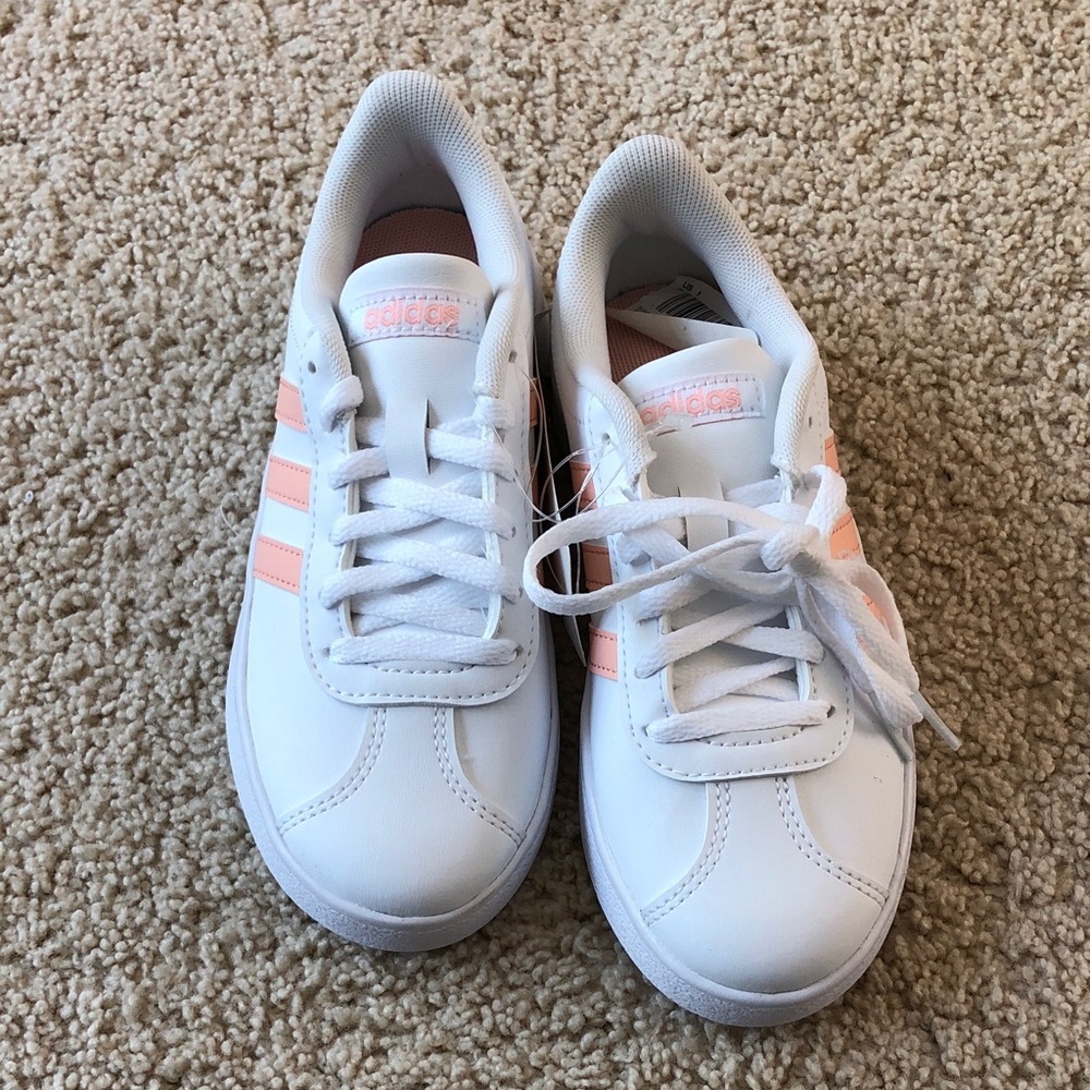 Girl Adida Pink and White Size 1 shoes